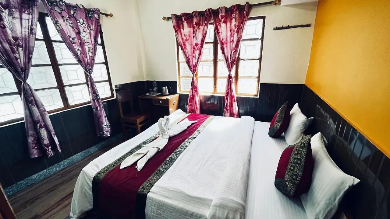 Family Guest House Benares